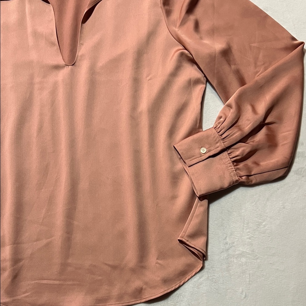J. Crew Collared Satin Pop over Long-Sleeve elegant minimalist work top edgy - Picture 6 of 10